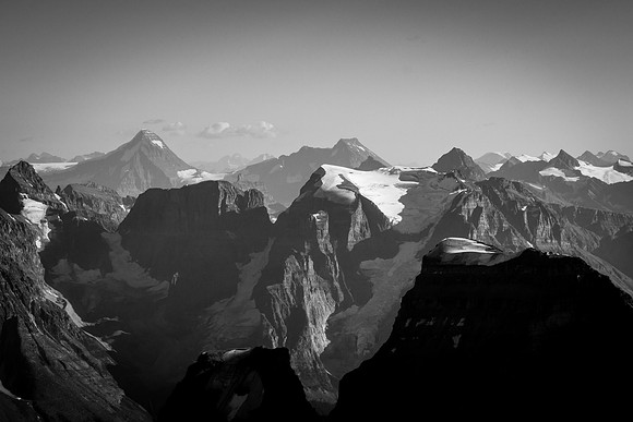 Gazing over Fortress Mountain at lower right towards Mount Quincy with Mount Columbia (L) and Kind Edward (C) in the background.