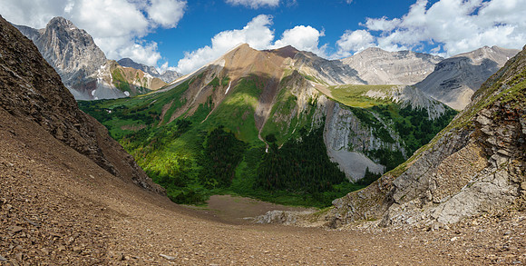 I have to cross this valley (willows) and ascend to the valley at mid right to access the lakes.