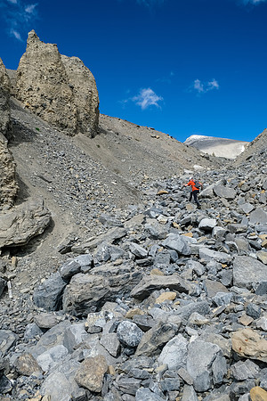 Ascending the west drainage of Boar Station.