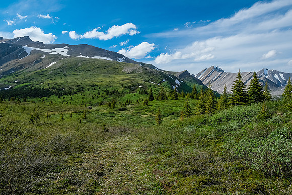 A high-line traverse above the McConnell meadows back to our bivy.