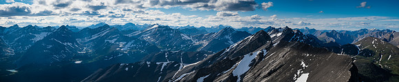 Views NW to Smoky, Howl and Bleat Peak.