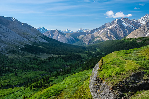 Traversing into the NW valley of McConnell Creek.