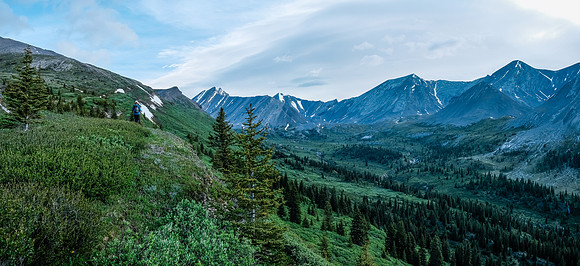 Traversing into the NW valley of McConnell Creek.