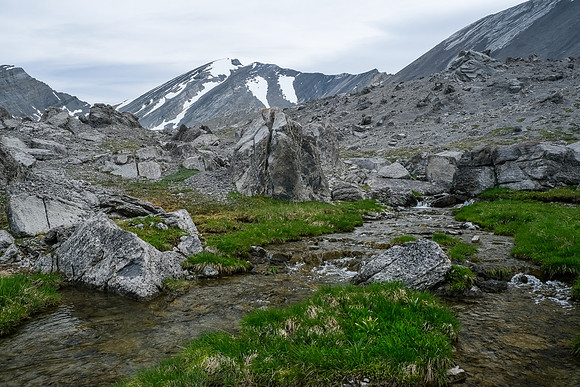 Tarns along the way into Bellow Peak.