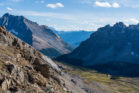 Descending to Mosquito Creek (C) from Quartzite Col.