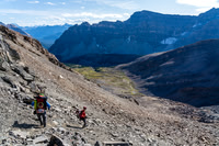 Descending much gentler slopes on the south side of the Quartzite col.