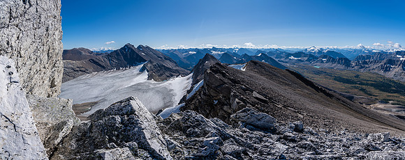 A perfect perch along the summit ridge with views of Harris, Willingdon, Crown, South Tower, Hector.