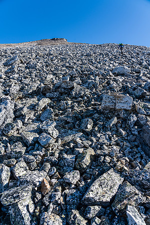 Another rubble field to ascend. Endless rubble but endless views as well. It's worth it.