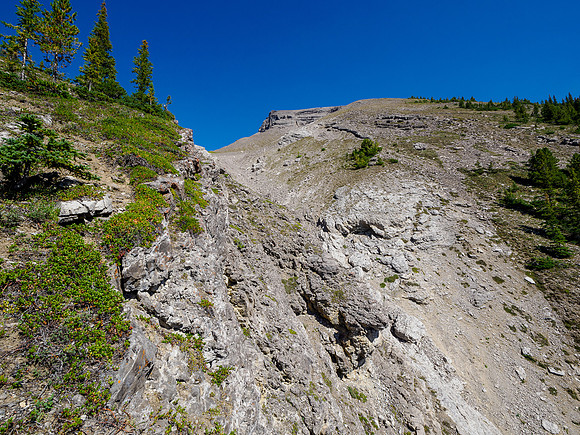 Ascending the WSW slopes of Forgotten Peak.