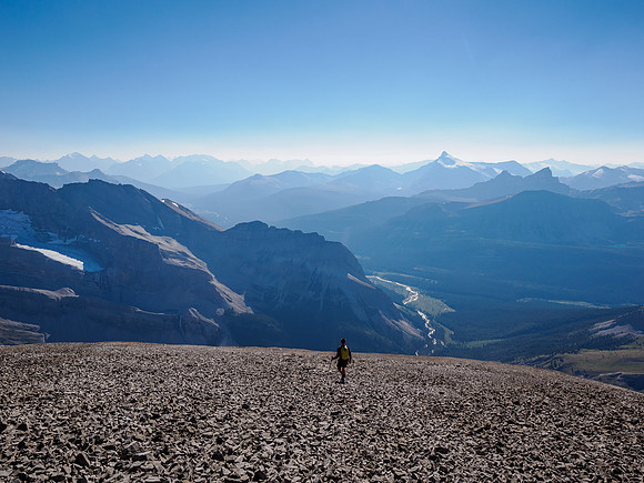 Descending WSW slopes of Forgotten Peak to Fossil Creek.