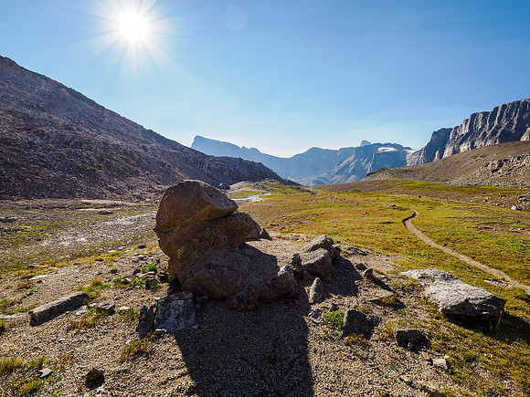 Hiking between NMP and Fish Lakes.