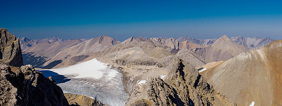 Views past Cataract towards Smoky, LeBlanc, Goodair and Bleat.