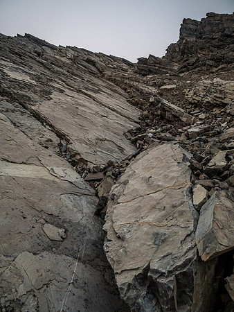 You can see how horribly loose this mountain is as well as the amount of slabby terrain that you can get lost on.