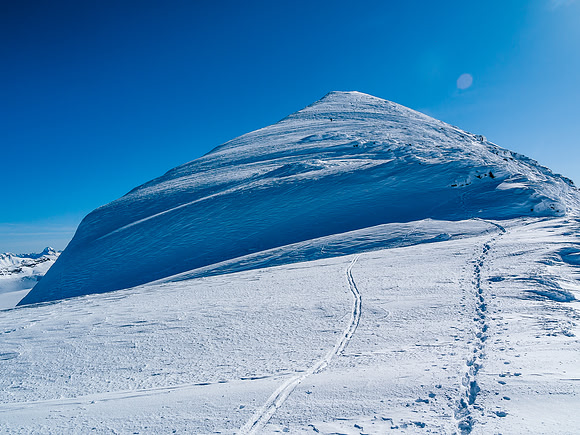 Looking back at the ascent slopes of Lilliput.
