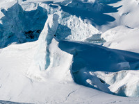 Crevasses and seracs on Balfour's east aspect.