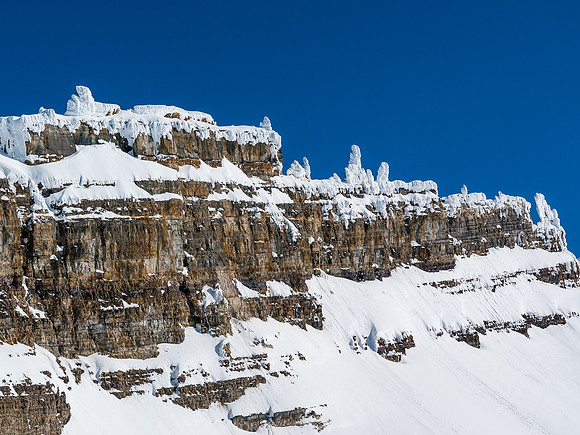 Lilliput's impressive west face belies the easy north ridge route to the summit.