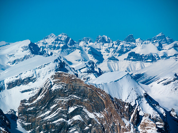 The huge Murchison Massif.