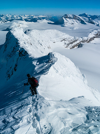 Careful down climbing on the ridge.