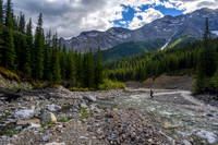 Hiking the Dormer River / Pass Trail which gets indistinct when crossing Stony Creek.
