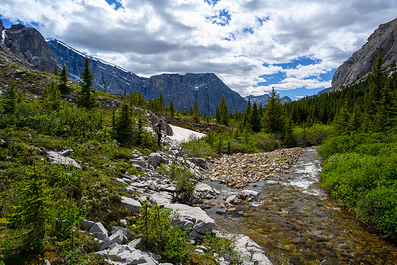 Descending the upper headwaters of Stony Creek.