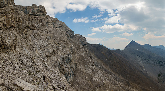 View back along the exposed ledge system.