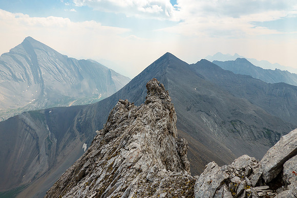 The SE ridge is exposed, routefinding is key to making it a scramble.