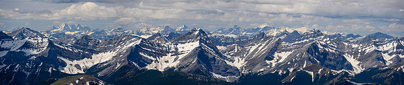 Goodsirs (L), Elaphus, Sira, Temple, Noetic, Hungabee, Victoria and many more peaks.