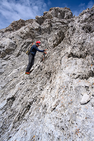 Descending the tricky (and loose) SE ridge.