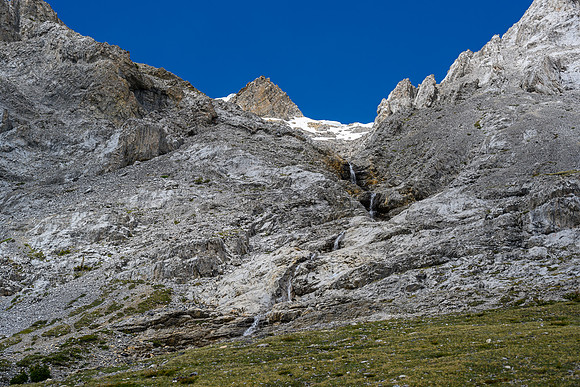 Views up complex terrain to the west ridge.