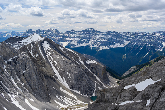 Descending back to the valley.