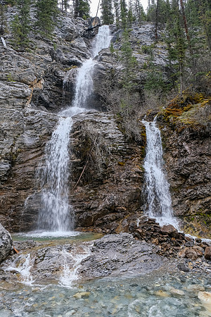 A beautiful 3-tiered waterfall.