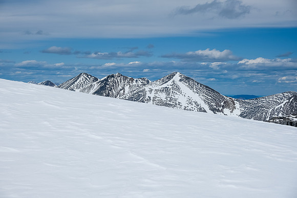 Unnamed summits around the Dormer Pass area.