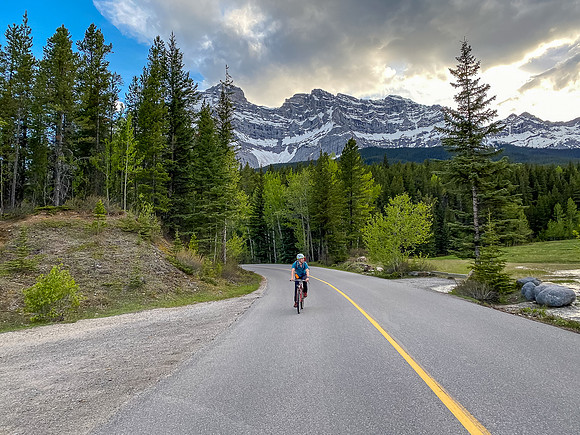 Biking back along Lake Minnewanka Drive to the parking lot.