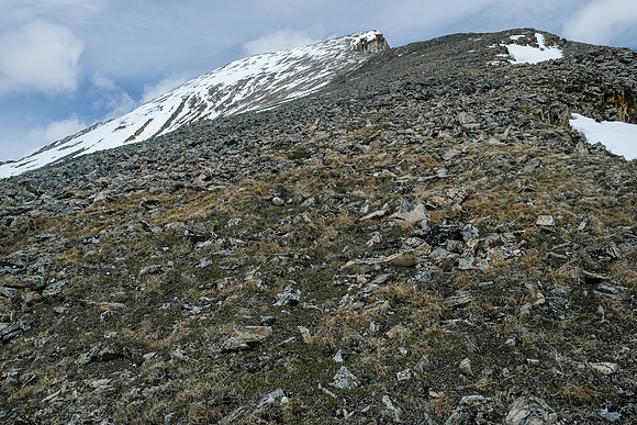 Rubble slopes are foreshortened. It reminded us both of Poboktan.