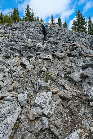 The SW slopes get rubbly after a few hundred vertical in the forest.