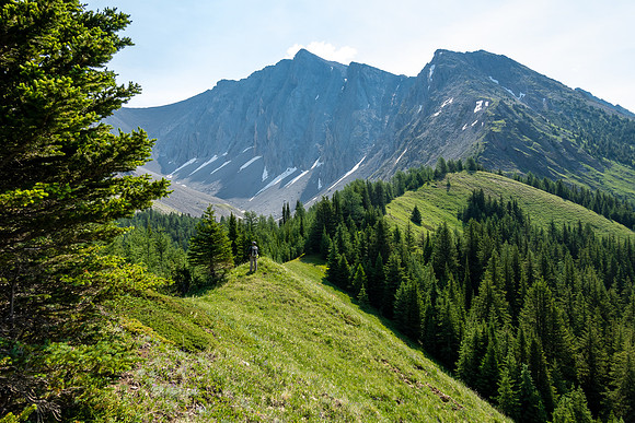 Hiking the ridge to the south bowl.
