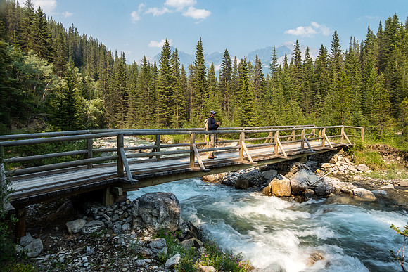 Crossing Forty Mile Creek.