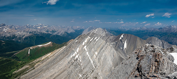 Views up Forty Mile Creek at left to Flints Peak at center.