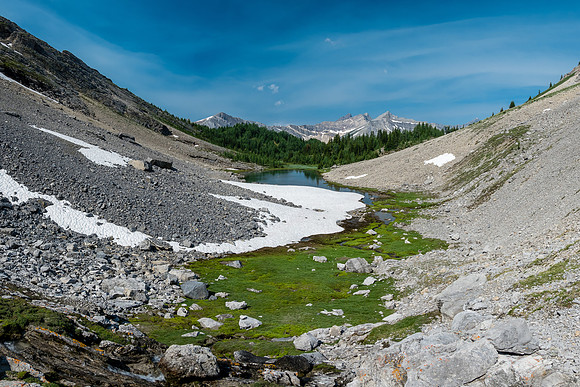 Views back over the Sira tarns.