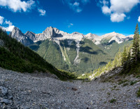 Looking back at Wietse and the big boulder from just below the choke point.