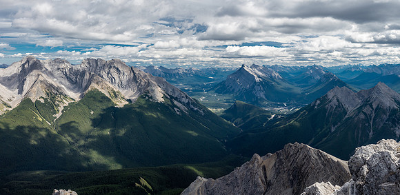 From L to R, Cascade, Stoney Squaw, Rundle and Norquay.