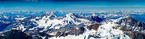 Rostrum, Bush, Icefall, La Clytte and Kemmel. In the far distance (L to R) are Sir Donald, Rogers and Iconoclast among many others.