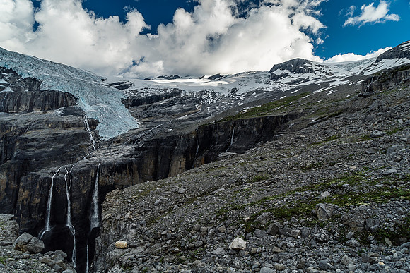 This spectacular waterfall is called, "Cerberus Falls" and plunges hundreds of meters into Icefall Canyon.