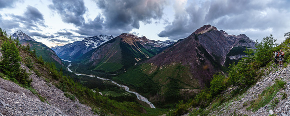 The first of many excellent views off the highline trail. We came up on the left.