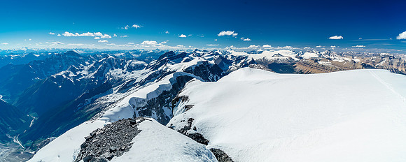 Gazing north over Farbus and Oppy towards Mount Alexandra. To the left is Cockscomb and Whiterose