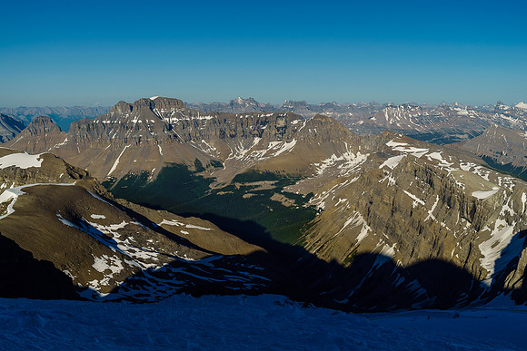 Stunning views down Arctomys Creek towards Erasmus and Sullivan Peak with Arctomys at foreground right.