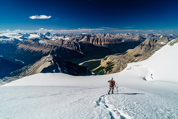 Incredible views on our descent to the Rudolph col, looking northeast towards Mount Saskatchewan over the Alexandra River valley.