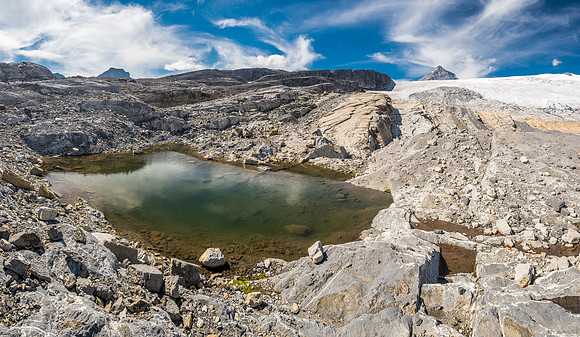 The rock garden before the glacier.