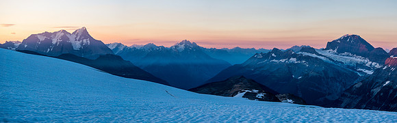 A very lovely early morning sunrise back over the glacier to the south and over our bivy.