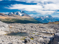 The rock garden before the glacier.